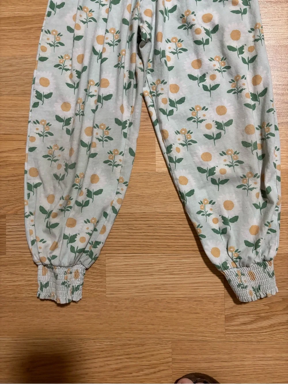“Sweet Honey” smocked romper size 6 (Read Description)